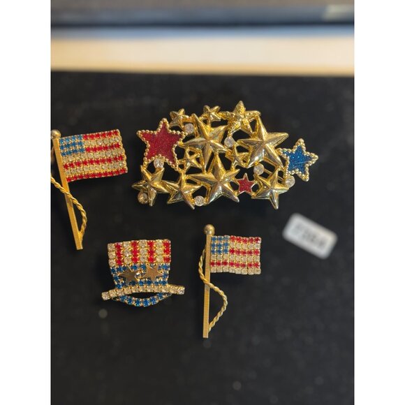 4 piece Patriotic Brooch Pin Set Collection With Stars & Stripes Design Red/Blue - Picture 5 of 16